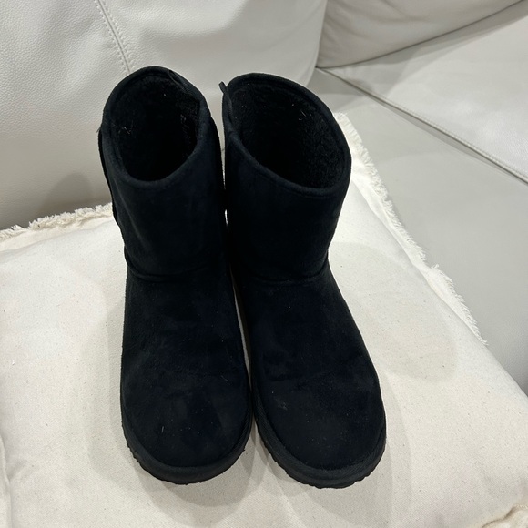 🎉PRICE ⬇️ H & M - Warm Lined Boots - Black size 38 - Picture 5 of 10